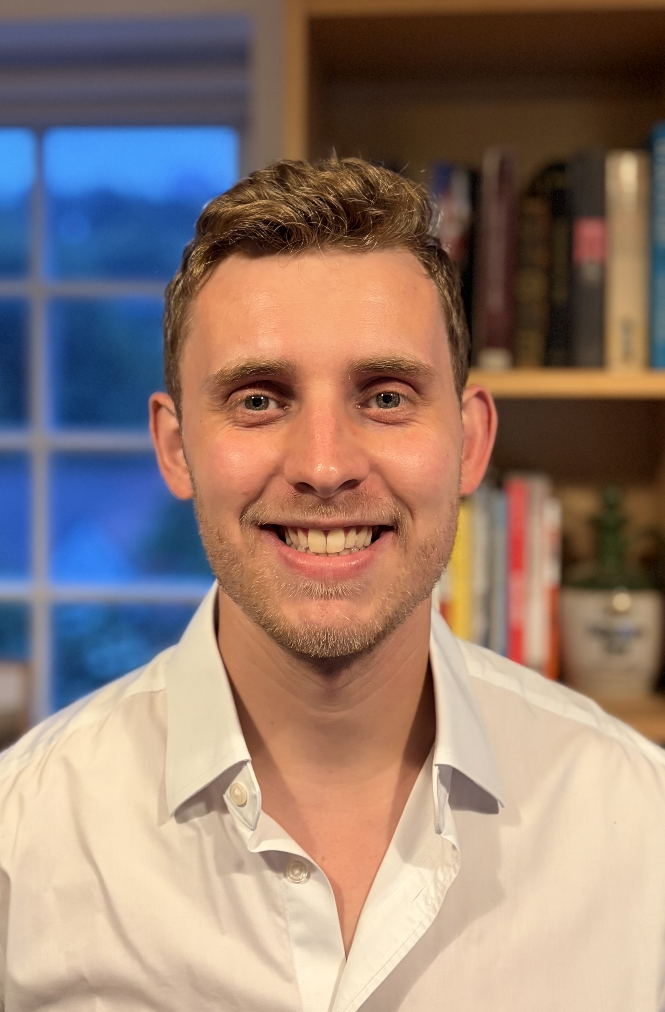 Dr Anthony Bromley